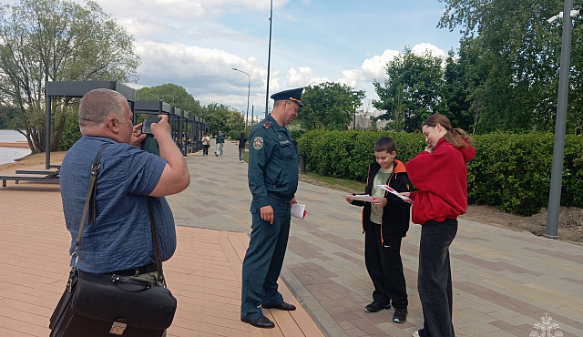 Правила безопасности в местах массового отдыха: профилактический рейд от МЧС России