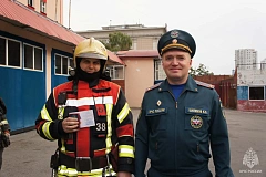 В ЮЗАО проводили на заслуженный отдых старшину Ирину Захарову
