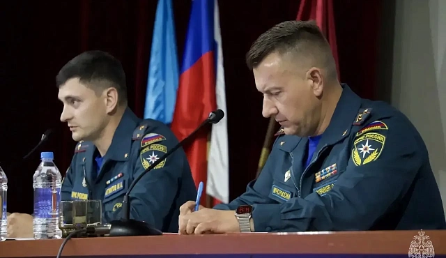 В столичном управлении МЧС России обсудили вопросы охраны труда