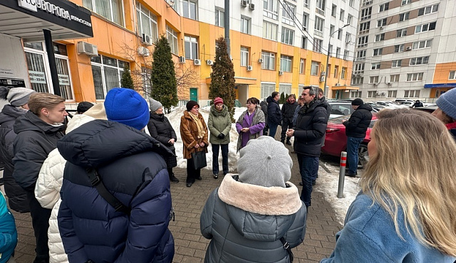 Прошла встреча у дома № 123 по Ленинскому проспекту